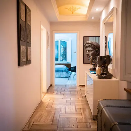 Appartement Donatello - Elegante E Spazioso A Pochi Minuti Dalla Stazione *